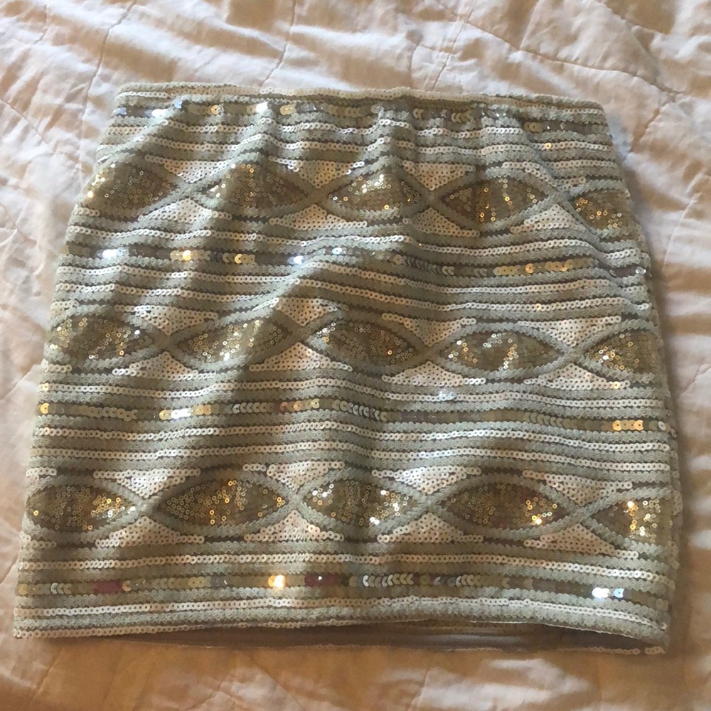 Sequin skirt